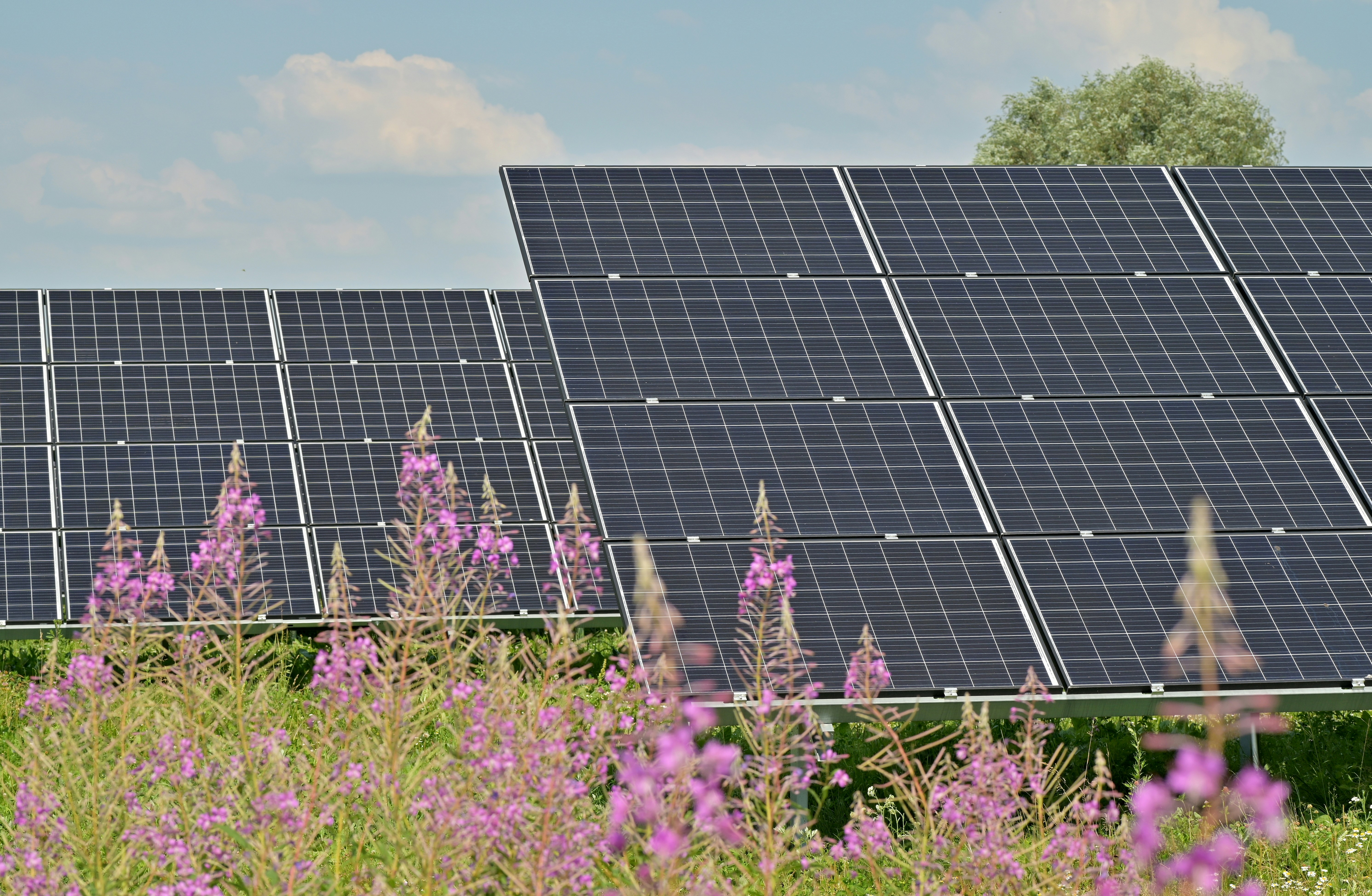 Solar power installation